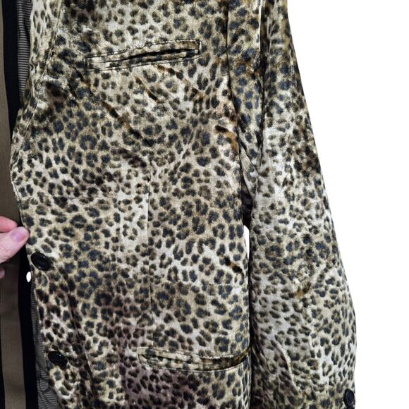 John Varvatos OTD Blazer Medium Animal Velvet Designer Button Front Cheetah New - Picture 6 of 16
